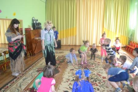 Игры и конкурсы со сказочными героями Игры и конкурсы со сказочными героями